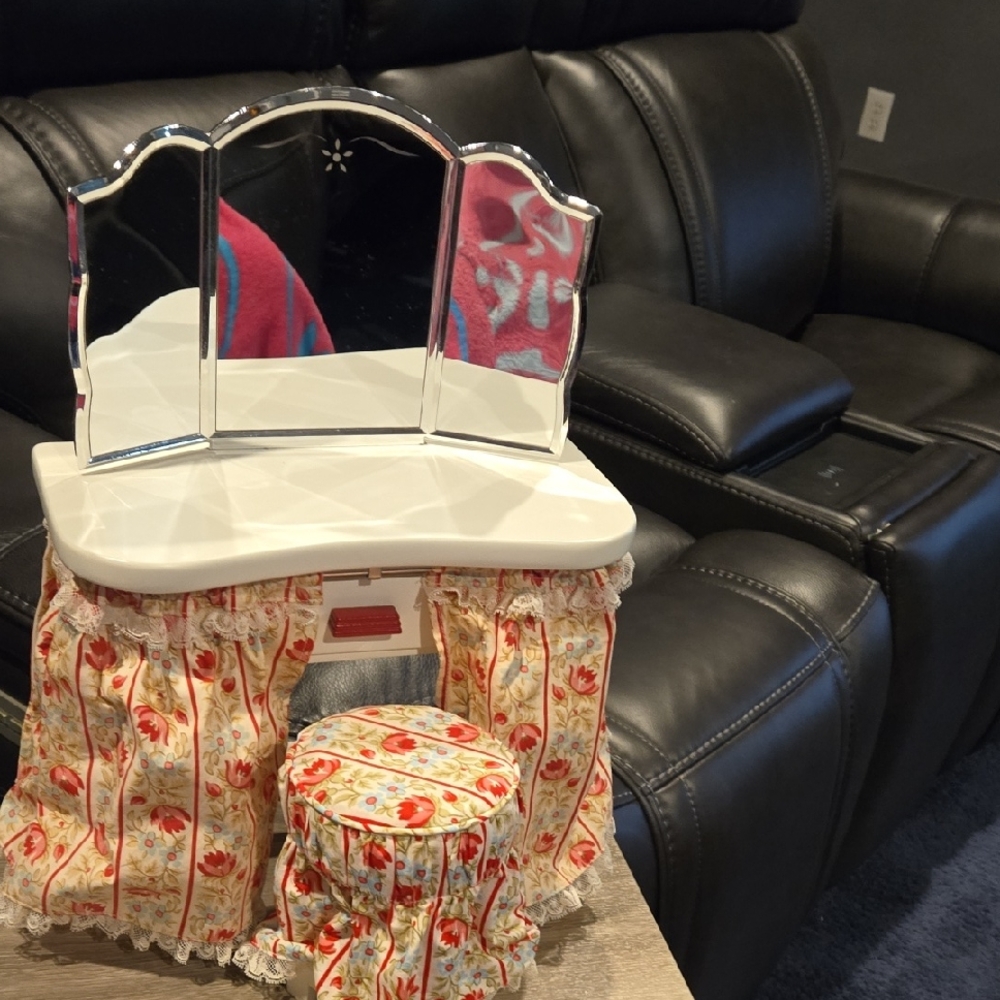 American Girl Molly Vanity and Stool Set